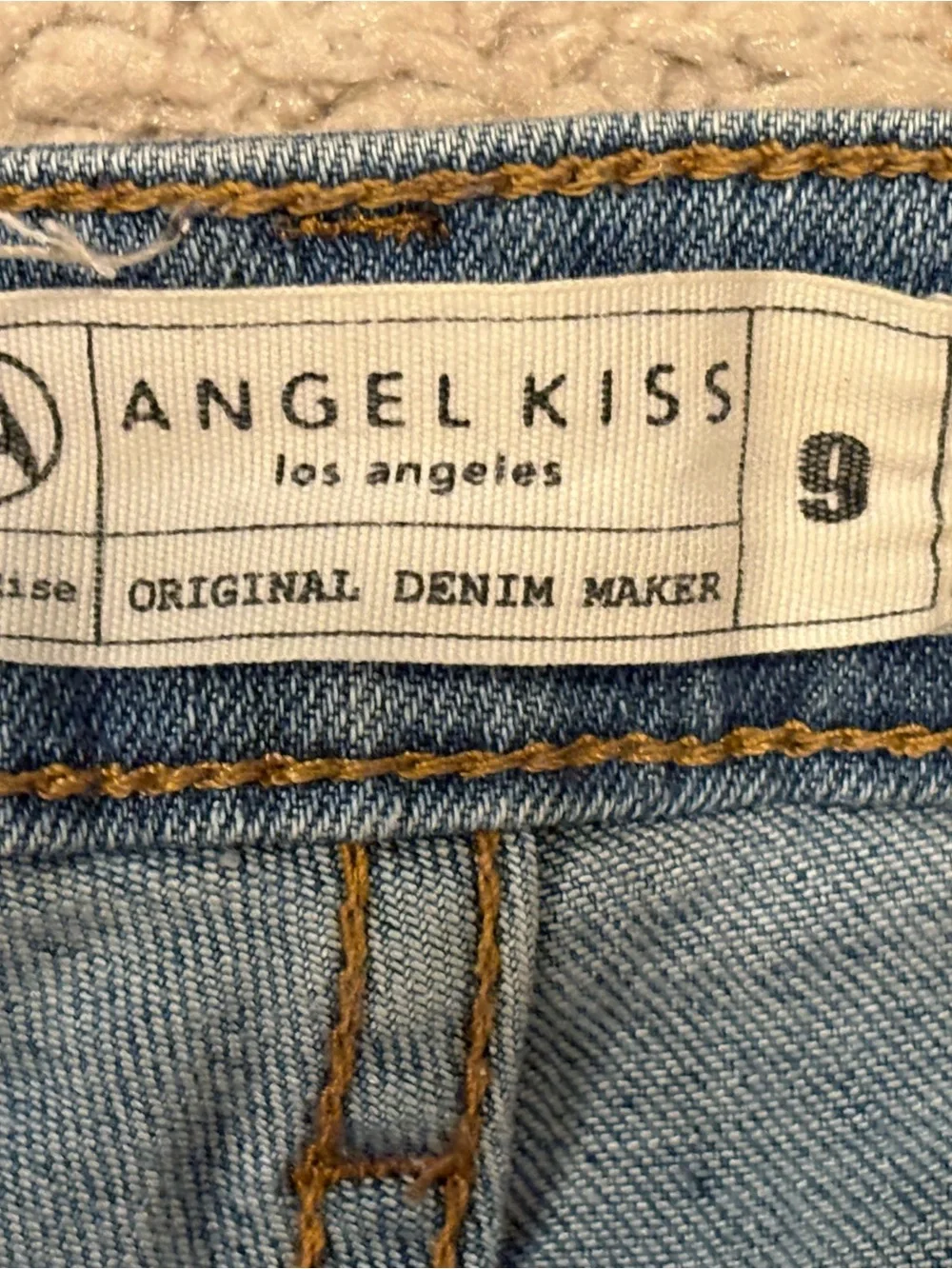 Angel Kiss Girls High Rise Jeans Decorative Side Openings Size 9 - Picture 4 of 4